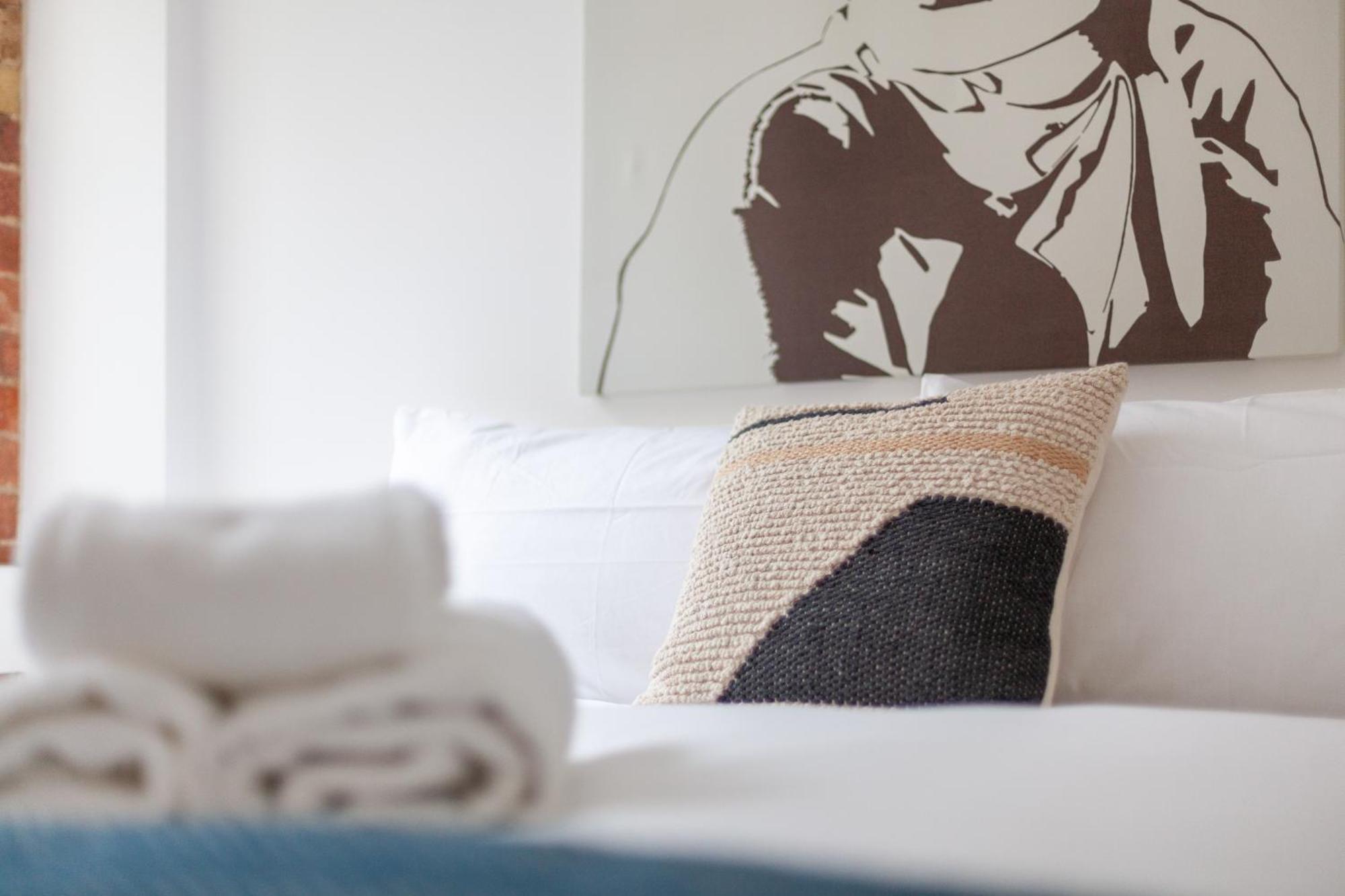 Elegance & Chic Design - 2-Bedroom Haven Londres Extérieur photo