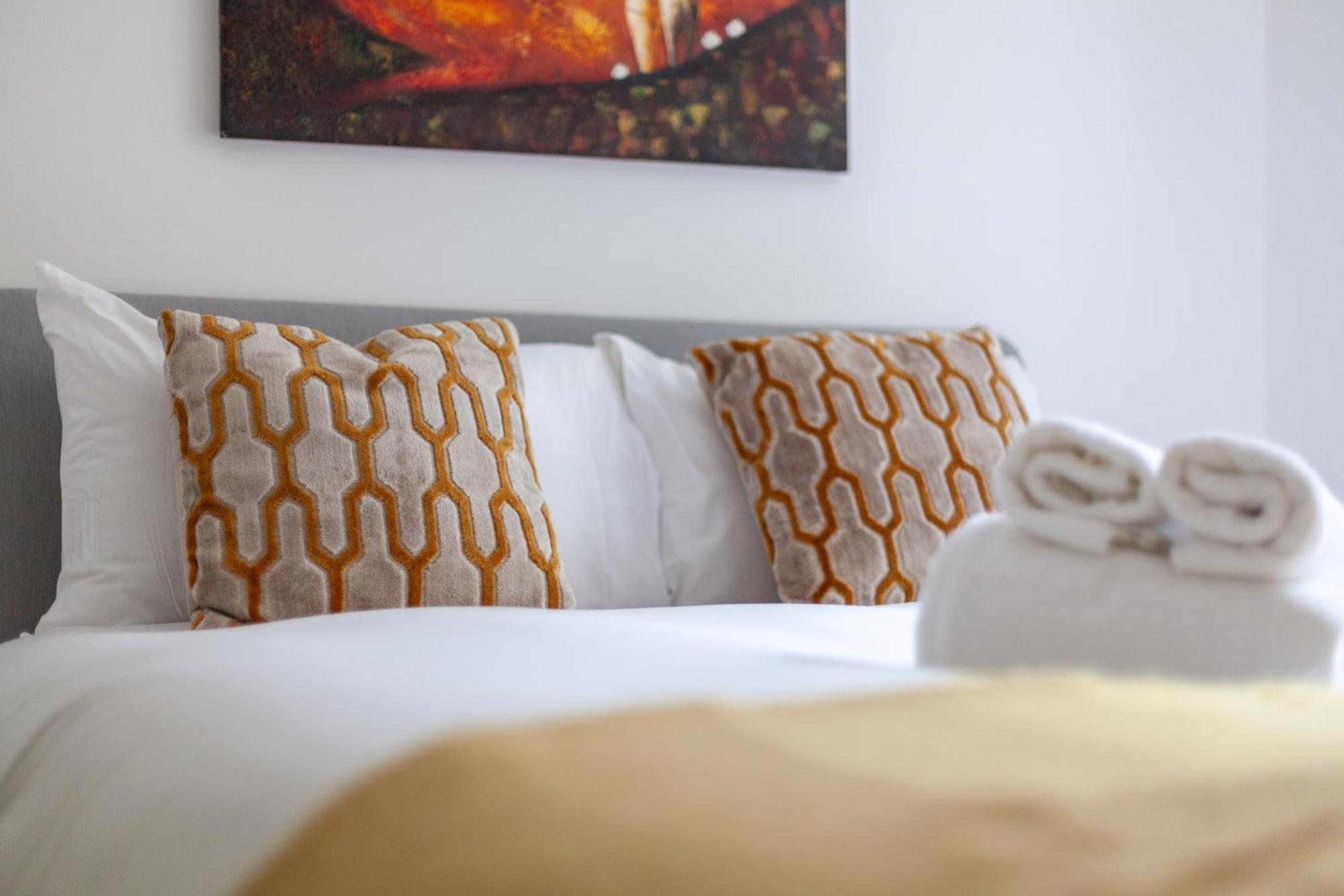 Elegance & Chic Design - 2-Bedroom Haven Londres Extérieur photo